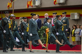 Desfile en el cuartel de Sansomendi en el Día del Pilar de 2019.