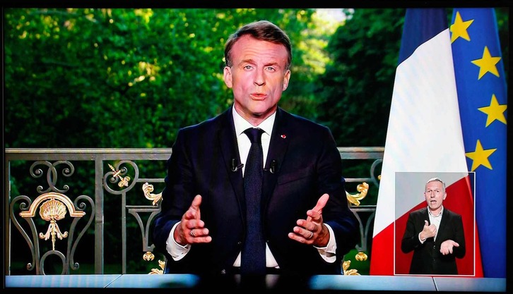 Emmanuel Macron, en su alocución televisada para convocar elecciones anticipadas. 
