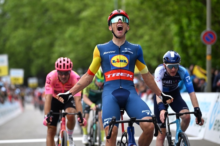 Thibau Nys ha sido el más rápido en la tercera etapa del Tour de Suiza
