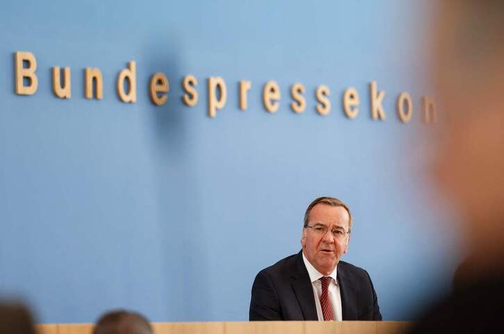 Rueda de prensa del ministro alemán de Defensa, Boris Pistorius, este miércoles en Berlín.