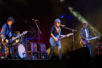 Chrissie Hynde lideró un sobresaliente concierto de Pretenders.