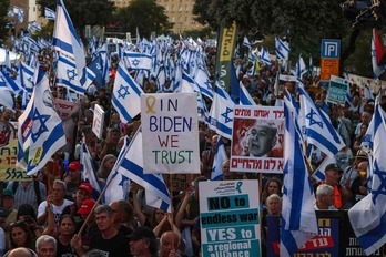 Manifestación contra el Gobierno de Netanyahu, ayer en Jerusalén.