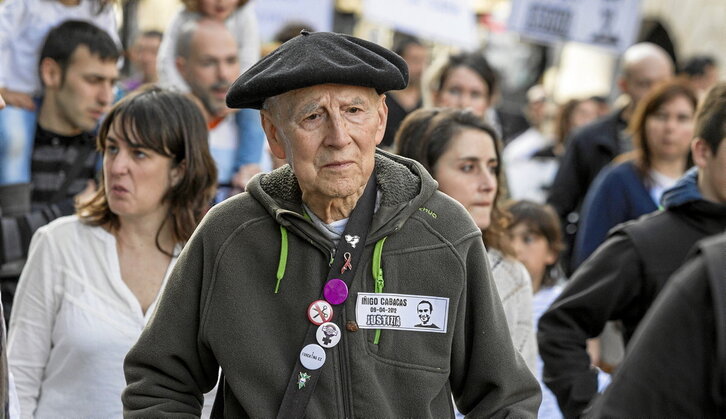 Periko Solabarria en 2014, en la manifestación contra la violencia y la impunidad, en el segundo aniversario de la muerte de Iñigo Cabacas.