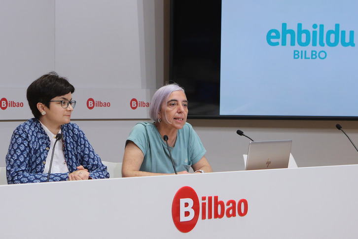 María del Río y Nerea Undabarrena han presentado la propuesta de EH Bildu para Bilbobus.