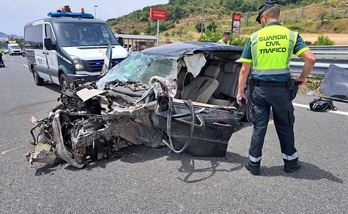 Imagen del vehículo accidentado en Legarda.