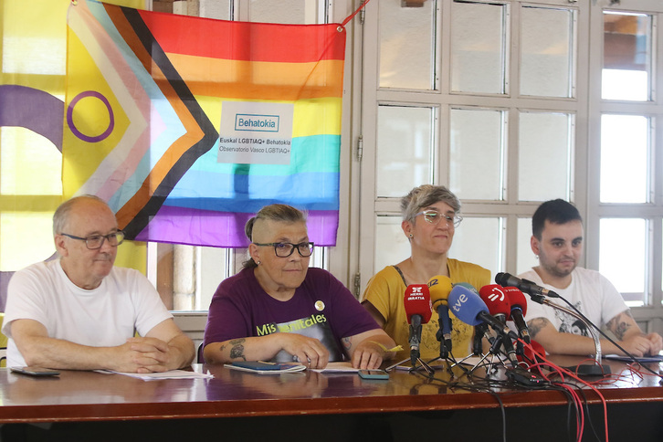 Comparecencia del Observatorio Vasco LGBTIAQ+ con motivo del Día del Orgullo.