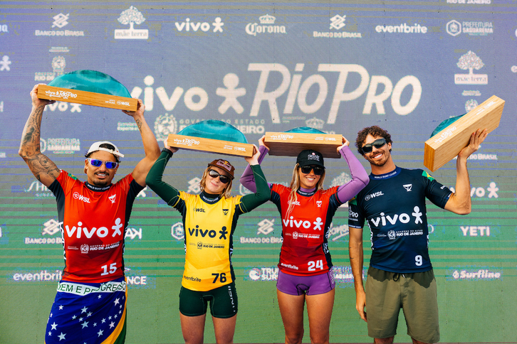 Brasilgo finalistak; Italo Ferreira, Caitlin Simmers, Sawyer Lindblad eta Yago Dora.