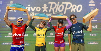 Brasilgo finalistak; Italo Ferreira, Caitlin Simmers, Sawyer Lindblad eta Yago Dora.