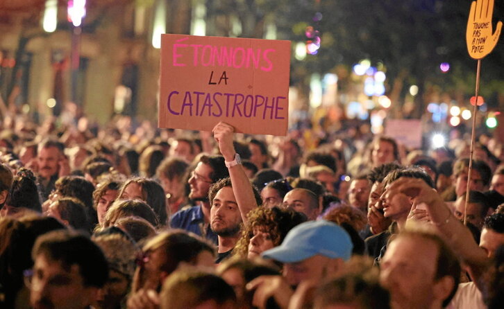La plaza de la República, en París, ha acogido protestas ciudadanas para alertar sobre la eventual llegada a poder de RN.