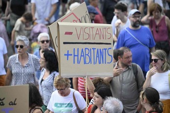 Manifestación contra el turismo de masas, celebrada el sábado en Barcelona.