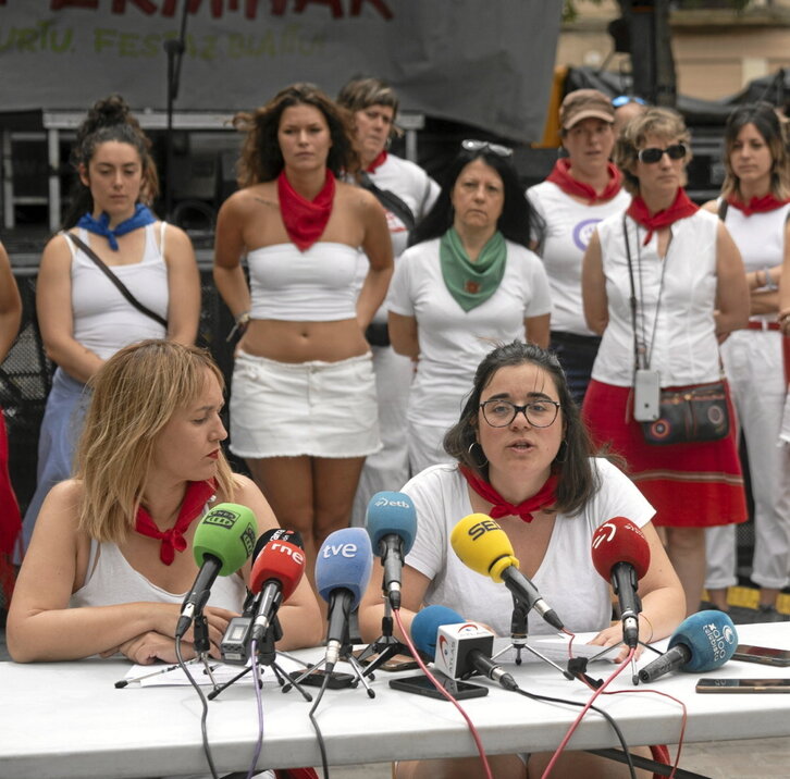 Agerraldia egin zuen atzo Mugimendu Feministak Iruñean.