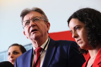 Jean-Luc Mélenchon lanza un órdago para tratar de desbloquear la situación.