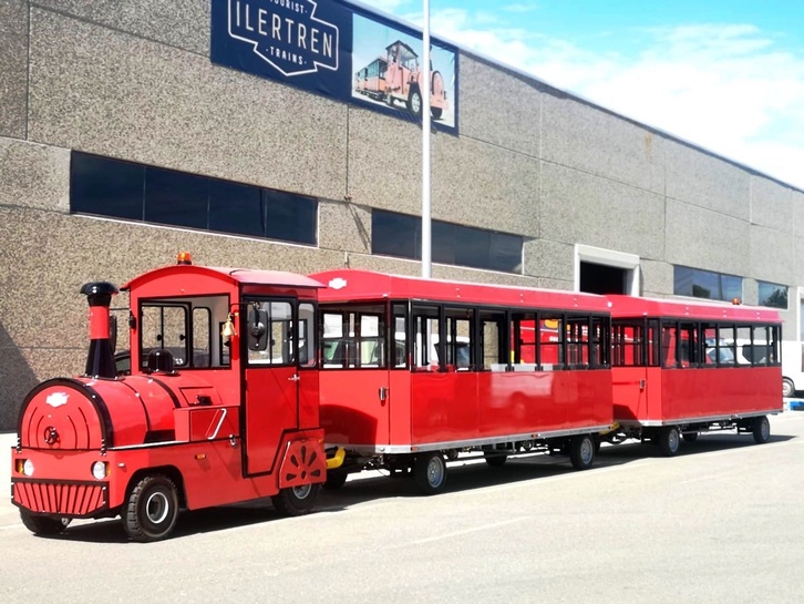 Martxan jarri dute tren turistikoa Gasteizen.