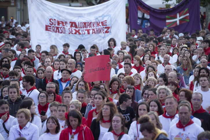 Concentración del Movimiento Feminista de Iruñea contra las agresiones sexistas el pasado día 12.