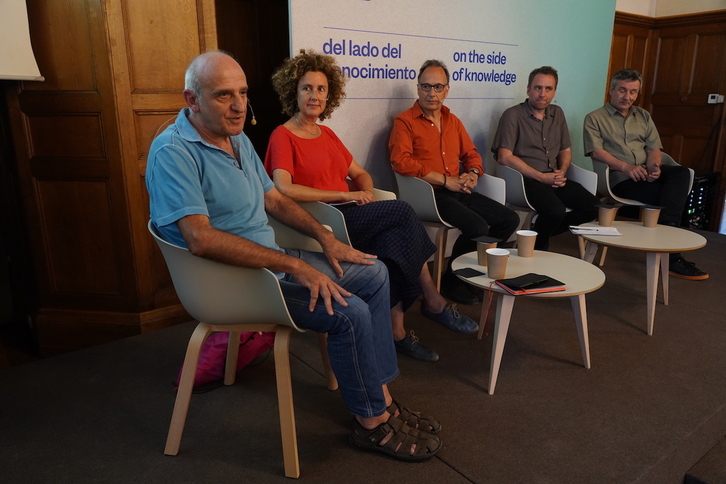 Imanol Arana, Amaia Ispizua, Iñaki Salvador, Arkaitz Villar y Andrés Camio.