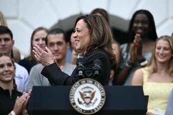 Kamala Harris, en el primer acto oficial tras la renuncia a la carrera electoral de Joe Biden. 