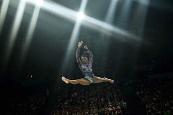 La gran Simone Biles se ha llevado todos los focos de la gimnasia en París.