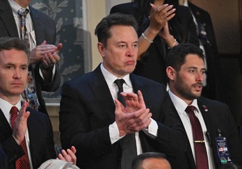 Elon Musk ha desatado la polémica tras compartir un vídeo manipulado sobre Kamala Harris.