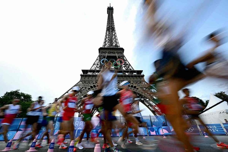 El Estadio Torre Eiffel durante la carrera de 20 kilómetros marcha. 