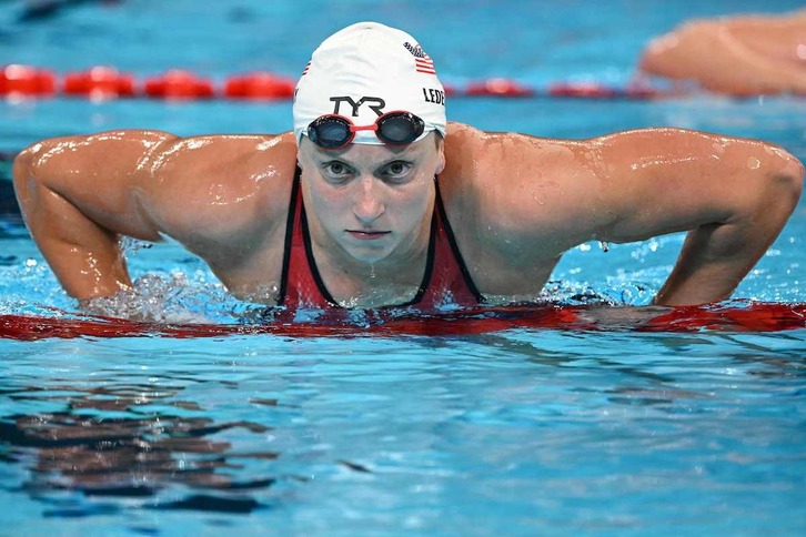 Katie Ledecky es ya la nadadora con más oros olímpicos. 