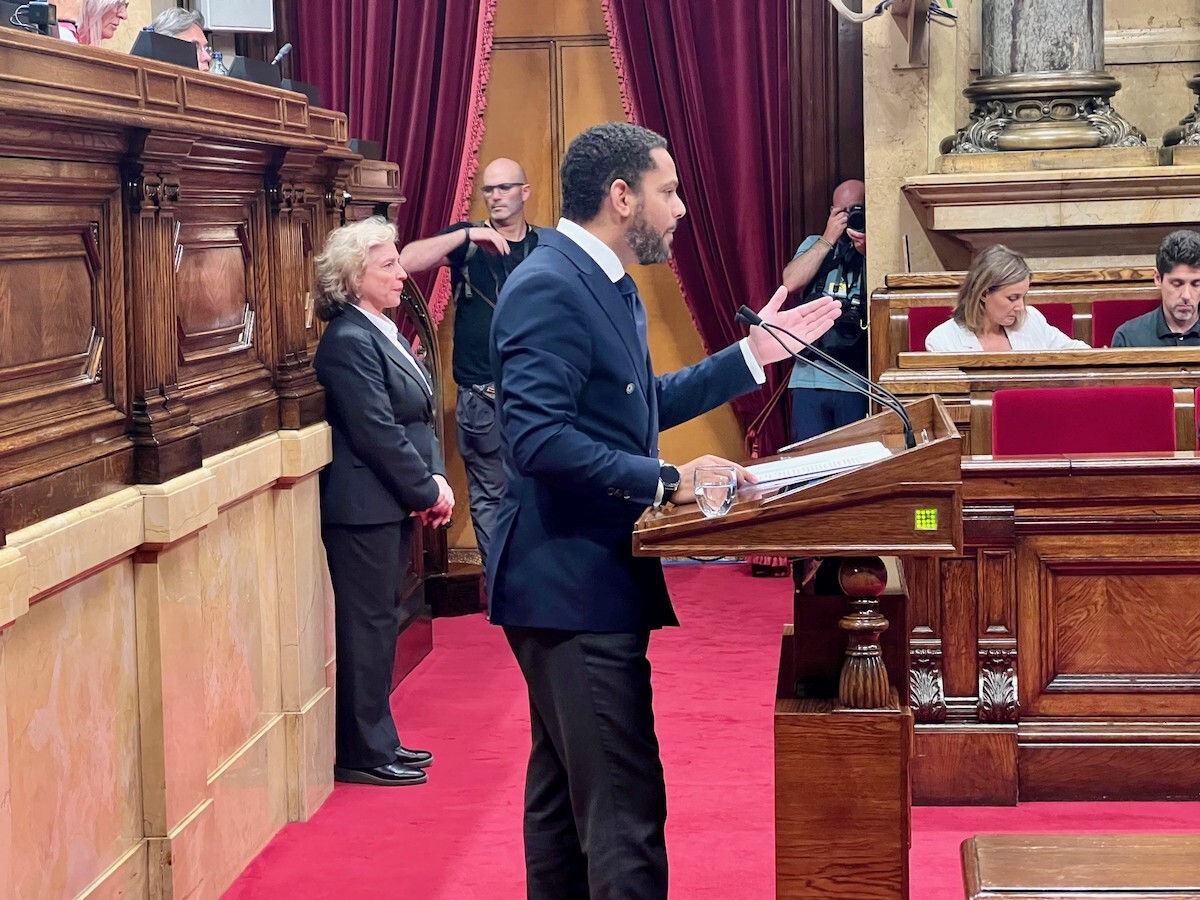 El diputado de Vox, Ignacio Garriga, este jueves en el Parlament.