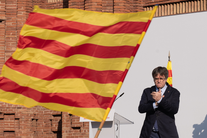 Carles Puigdemont, durante su intervención en el paseo Lluís Companys de Barcelona hace ahora un mes.