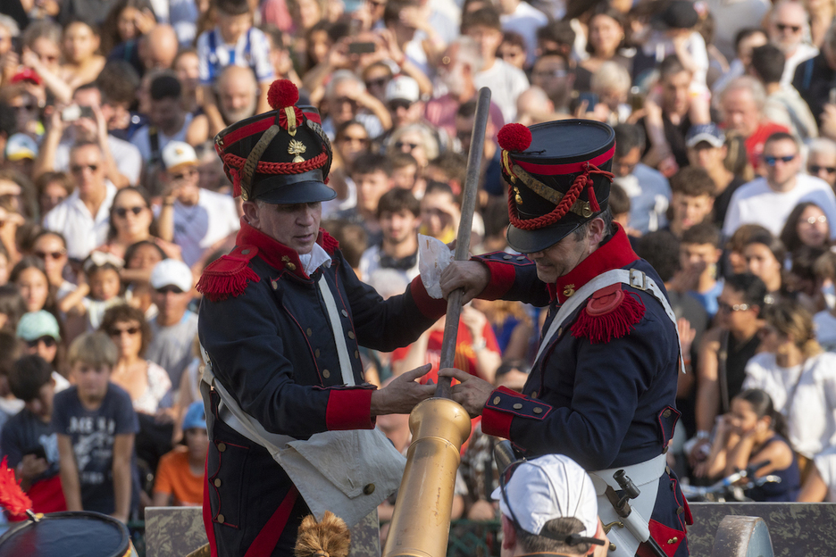 Arratsaldeko 19.00etan izan da kanoikada Donostian.