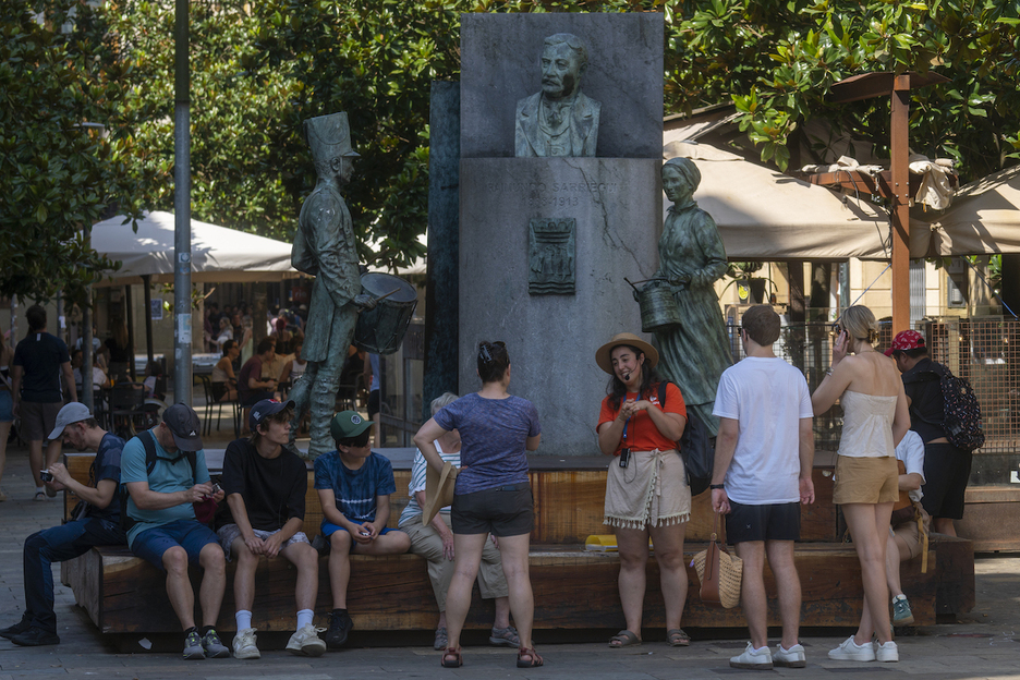 Turismoa tartean sartzen da egun hauetan ere Donostian.