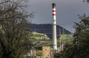 La refinería de Petronor, enclavada en Muskiz.