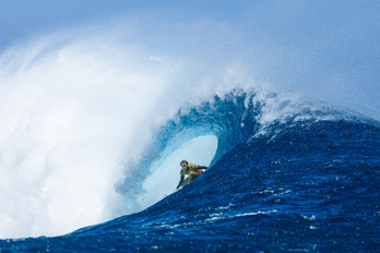 Erin Brooks kanadiarra eta Griffin Colapinto estatubatuarra, Fijiko irabazleak.