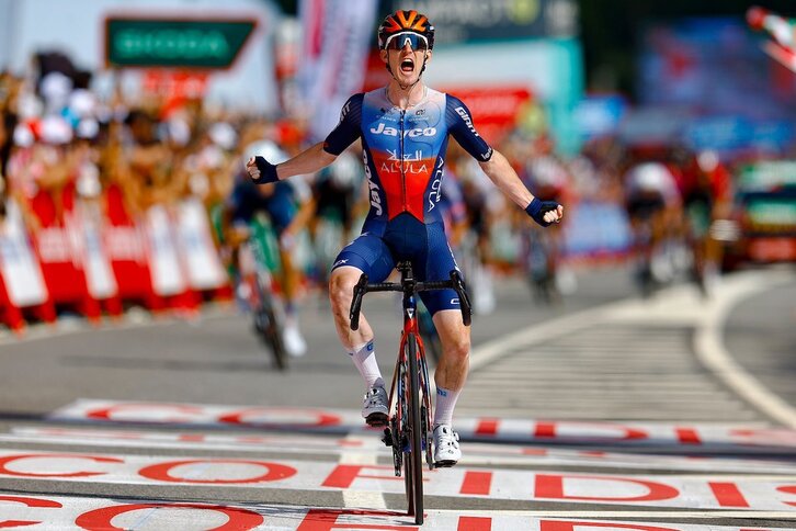 Eddie Dumbar celebra su primer gran triunfo.