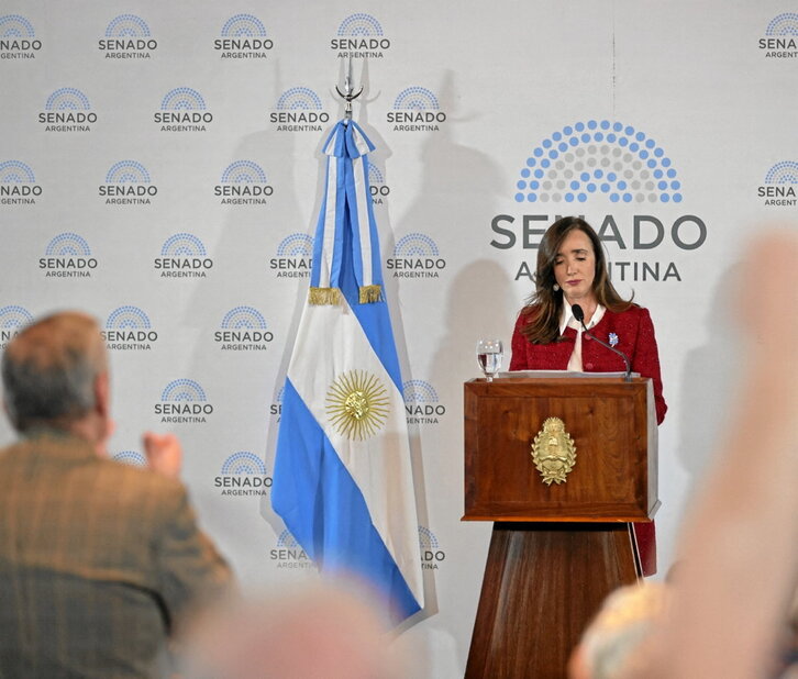 La vicepresidenta argentina, en el homenaje en el Senado a «víctimas del terrorismo».