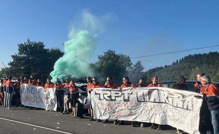 Movilización de los trabajadores de Tubos Reunidos de Langraitz durante los primeros cinco días de huelga.