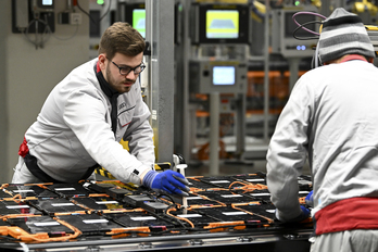 Trabajadores de Audi, en una imagen de archivo.