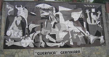 Picassoren ‘Guernica’ lana.