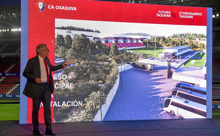 El director general de Osasuna, Fran Canal, desglosó alguna de las características de las nuevas instalaciones.