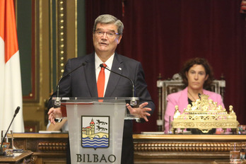 El alcalde de Bilbo, Juan Mari Aburto, durante su intervención.