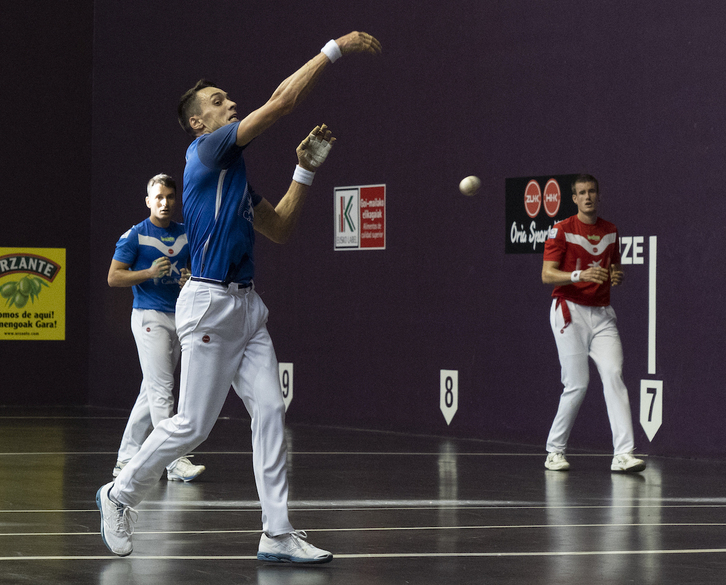 Javi Zabalak partida borobila jokatu du eta Masterseko finalerdietan arituko da lehen aldiz.