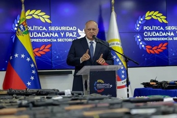 Diosdado Cabello, ministro de Interior de Venezuela, en su comparecencia ante los medios para dar cuenta de las detenciones. 