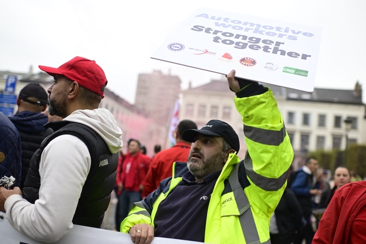 Los sindicatos han pedido en Bruselas un acuerdo para proteger la industria europea.