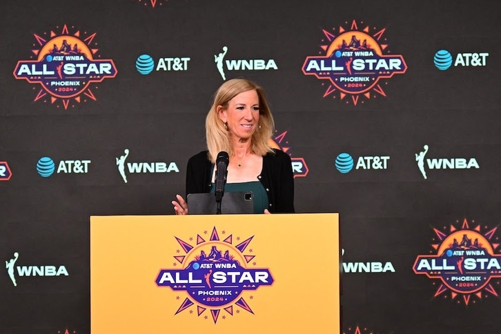 La comisionada de la WNBA, Cathy Engelbert, en la presentación del último All-Star.