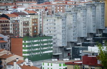 El acceso a la vivienda es un gran problema para miles de personas en Bilbo.