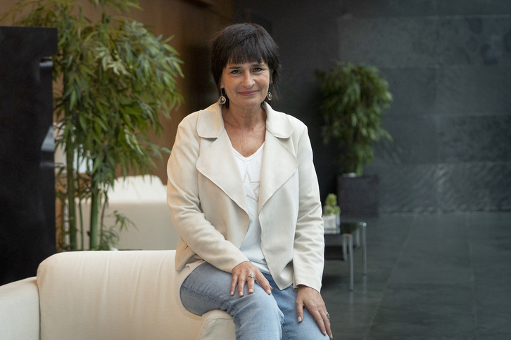 Laura Aznal, en el interior del Parlamento.