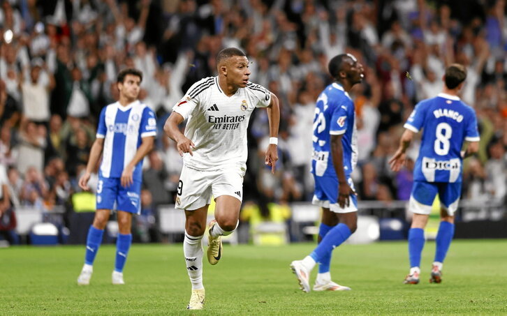 El Alavés padeció al Real Madrid antes de despertar al final.