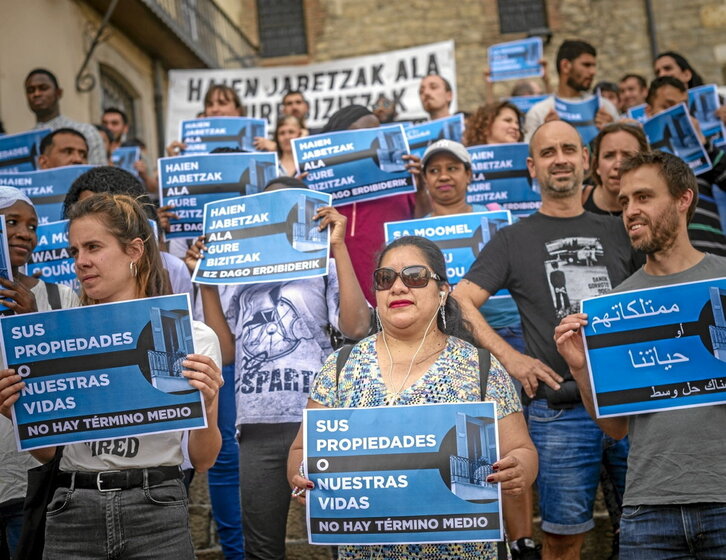 Etxebizitzarako eskubidearen aldeko mobilizazioa, Gasteizen.