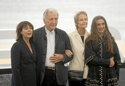 Marilyne Canto, Costa-Gavras, Charlotte Rampling eta Angela Molina.