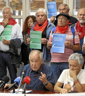 Comparecencia de los pensionistas para explicar el contenido de la ILP.