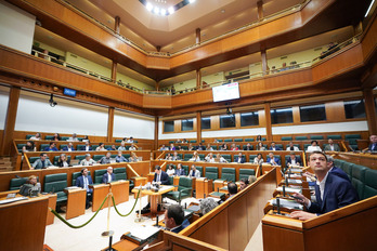 Antichavistas se han hecho notar desde la tribuna.