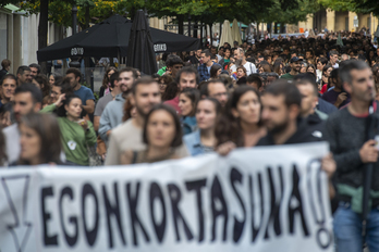 Hezkuntza sindikatu guztiek bat egin dute gaurko greba egunean.