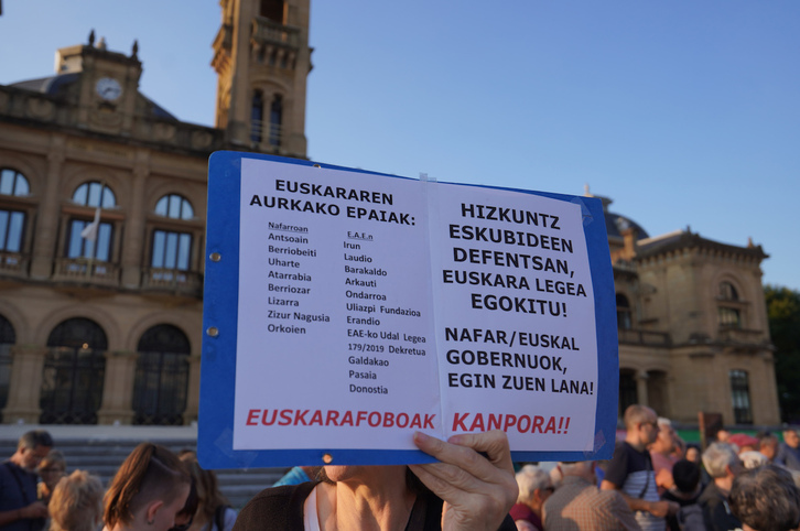 Oldarraldi judizialaren aurkako protesta, Donostian.